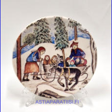 ARABIA, Lappalaiset  ajanvietepuuhissa  nro.30 sein�lautanen. Design: Andreas Alariesto,1980-luku.Mitat Halkaisija n. 12 cm, 1kpl, 25�/kpl,( Tuote nro 118A )