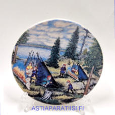 ARABIA, Rakovalkealla. nro.29 sein�lautanen. Design: Andreas Alariesto,1980-luku.Mitat Halkaisija n. 12 cm, 1kpl, 25�/kpl,( Tuote nro 125A )