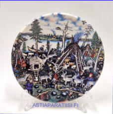 ARABIA, Kotakyl� kes�ll�. nro.44 sein�lautanen. Design: Andreas Alariesto,1980-luku.Mitat Halkaisija n. 12 cm, 1kpl, 35�/kpl,( Tuote nro 133A )