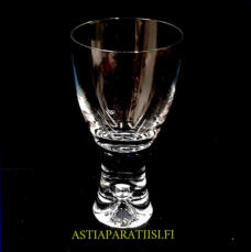 IITTALA, Tapio punaviinilasi 25 cl,Design:Tapio Wirkkala,Korkeus n.14,4 cm, halkaisija n.7,7 cm, 7 kpl,27� /kpl ( Tuote nro / Item #128J )