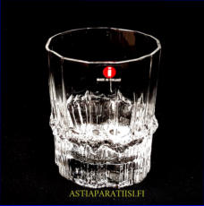 IITTALA,Pallas Juomalasi,Design:Tapio Wirkkala,Tuotannossa 1985-1995,Korkeus n.8,5 cm,halkaisija n.6,8 cm,2 kpl,  18� /kpl( Tuote nro / Item #245J ) 