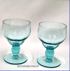 IITTALA,Reima cocktail,1941-luvulta,Korkeus n.8,5 cm , Halkaisija n. 5,5 cm,2 kpl,18 �/kpl( Tuote nro / Item #547J )