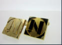 Kalvosinnapit, sign. GFP, mitat n. 1,7cm x 1,7cm ,0kpl