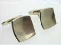 Hopeiset Kalvosinnapit, Helsinki Finland, mitat n. 1,7cm x 1,7cm, 0kpl