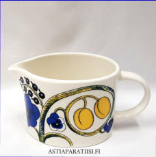 ARABIA, Paratiisi kaadin  Design:Birger Kaipiainen.0,55 litraa,korkeus n.9 cm,5kpl,49�/kpl,HUOM !  Suomessa tehty ei Thaimaa ( Tuote nro / Item #117D)