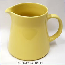 ARABIA,  Kilta keltainen maitokannu,Design:Kaj Franck 1950-luvulta ,korkeus n.14 cm,1kpl,85�/kpl ( Tuote nro / Item #189D)