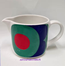ARABIA ,Valpuri kannu / kaadin 1963-luvun, Design: Gunvor Olin-Gr�nqvist,k�yt�n j�lki�,korkeus n.10 cm,1kpl,68� ( Tuote nro / Item # 220D)