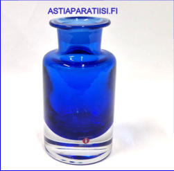 IITTALA,Apteekin juhlapullo 300 vuotta, massiivinen, sininen,ilman korkkia,Design:Valto Kokko,signeerattu,Korkeus,n. 14,5 cm, halkaisija,n. 7,8 cm,1kpl,65� ( Tuote nro / Item # 160K)