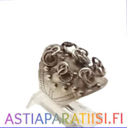 FINNISH DESIGN ,KAUNIS KORU OY LAPIN SORMUS, Vuodelta 1965, hopeaa  Pitoisuus 916,l�hes uudenveroinen 140 mm,hinta 120� (sis. alv) (Tuote nro Item 108DK)