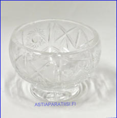 KRISTALLIA, Sokerikko ja karamelli astia hiottua kristallia, korkeus:n.8,5 cm, Halkaisia:n.10 cm,45� ( Tuote nro / Item #170KR )