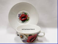 ARABIA, Valmu teekuppi  Design :Esteri Tomula,Kupin korkeus n. 6,3 cm, halkaisija n. 10,6 cm,Suunniteltu vuonna 1965-1970, 2 kpl,57�/kpl, ( Tuote nro 119 Q )