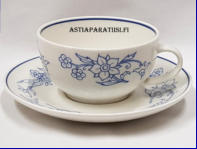 ARABIA, DominoTeekuppi sininen sarja, sininen keitti�,, Design:Kati Tuominen-Niittyl� & Pekka Paikkari (malli), Tove Slotte (koriste),Kupin korkeus n. 5,3 cm, halkaisija n. 10 cm,Suunniteltu vuonna 1988-1991, 1kpl,34�/kpl,  ( Tuote nro 124 Q )