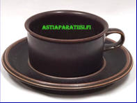 ARABIA,Ruska teekuppi,malli S,Design:Ulla Procop�,Kupin korkeus n. 5,5 cm, halkaisija n. 10 cm,Suunniteltu vuonna 1960-1999, 13kpl, 23�/kpl ( Tuote nro 228Q )