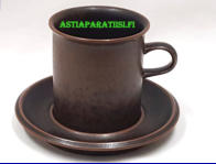 ARABIA,Ruska teemuki,malli S,Design:Ulla Procop�,Kupin korkeus n. 9 cm, halkaisija n. 8,5 cm,Suunniteltu vuonna 1960-1999, 0kpl, ( Tuote nro 229Q )