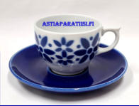 ARABIA, Armi kahvikuppi, Malli, Greta-Lisa J�derholm-Snellman,Suunniteltu 1966-71,Kupin korkeus n. 5,5 cm, halkaisija n.7,3cm, 4 kpl,30�/kpl, ( Tuote nro 413 Q )