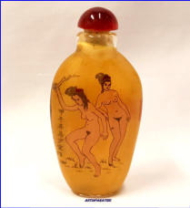 Kiinalainen k�sinmaalattu lasipullo ihana alaston nainen / Chinese hand-painted glass bottle A wonderful naked women,korkeus n. 8 cm, halkaisija n.4 cm,1kpl, 45�/kpl