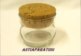 Vanha  Lasipurkki korkkikannella,Korkeus,n. 6,5 cm,halkaisija,n. 7,5 cm,1kpl,15�/kpl