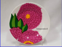 MARIMEKKO / IITTALA,Primavera Vadelmanpunainen,pullalautanen / leip�lautanen,lautanen halkaisija n.19,5 cm,Sesonkituote, 4 kpl,38�/ kpl ( Tuote nro 110PL )