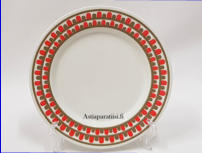 ARABIA,Raanu pullalautanen / leip�lautanen,Design:Olga Osol (koriste), Kaarina Aho (malli),lautanen halkaisija n.17,2 cm,Suunniteltu vuonna 1963, 3kpl,23�/ kpl ( Tuote nro 118PL )