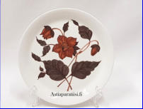 ARABIA,Cafe pullalautanen / leip�lautanen,Design:Gunvor Olin-Gr�nqvist,lautanen halkaisija n.17,8 cm, Suunniteltu 1977-1981, 3 kpl,28�/ kpl ( Tuote nro 147PL )