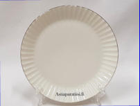ARABIA,Kultapiisku pullalautanen / leip�lautanen,kultaisella reunuksella,Design:Kaj Franck,lautanen halkaisija n.17,6 cm, Suunniteltu  1959, 6kpl,16�/ kpl ( Tuote nro 161PL )