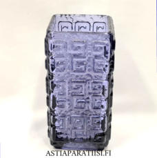 RIIHIM�EN LASI, Taalari lasimaljakko siniharmaa v�ri, Design:Tamara Aladin,Valmistettu:1968-75-luku,Korkeus n.19,7cm, leveys n.9,3 cm X 9,3 cm ,0 kpl ( Tuote nro / Item #138MA )
