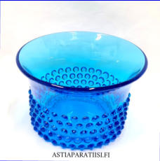 NUUTAJ�RVI, N�ppyl�  lasimaljakko / kulho turkoosi v�ri , Design: Saara Hopea,Valmistettu:1952-71-luku,Korkeus n.9,5 cm, halkaisija n.15 cm ,0 kpl ( Tuote nro / Item #145MA )