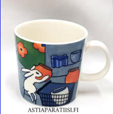 ARABIA,pupumuki Shoppailija,Design:Helj� Liukko-Sundstr�m,Valmistusvuosi 2003,korkeus n.8 cm, halkaisija n.8 cm,5 kpl, 64 �/kpl,( Tuote nro 315 P )
