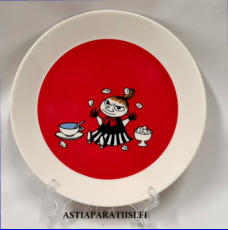 ARABIA, Muumi matala lautanen Pikku Myy punainen,Moomin Plate, Little My Red (2015-),Design:Tove Slotte-Elevant, halkaisija n. 19,5 cm, 0 kpl, ( Tuote nro 225M )'