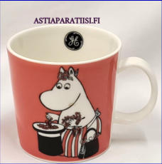 ARABIA, Muumimuki Muumimamma ja marjat general electric (GE-logo), Moominmamma and berries (1999-2013),Design: Tove Slotte-Elevant,Korkeus n. 8 cm, halkaisija n. 8 cm, 1kpl,288�/kpl,( Tuote nro 111M )