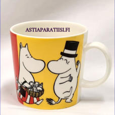 ARABIA, Muumimuki Perhe,Moomin Mug, Fillyjonk (2002-2010),Design: Tove Slotte-Elevant,Korkeus n. 8 cm, halkaisija n. 8 cm, 2kpl,98�/kpl,( Tuote nro 122M )