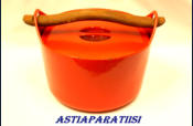 Rosenlew, Sarpaneva-emaloitu pata,  Design:Timo Sarpaneva, halk. n.20,5cm, kork. n.14,2cm, 0kpl