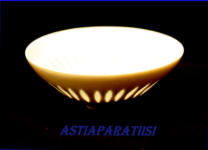 ARABIA, riisiposliini Voiastia,Design:Friedl Holzer-Kjellberg,1940-1990-luku,halk. n. 7,5 cm, 2kpl., 35�/kpl