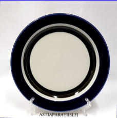 ARABIA,Saara alkuruokalautanen,Design:Anja Jaatinen-Winquist, Valmistettu vuonna 1971-76,halkaisija.n.20 cm, 15 kpl,23�/kpl ( Tuote nro 117R )