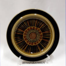 ARABIA,Kosmos salaattilautanen,Design: Gunvor Olin-Gr�nqvist, Procop� Ulla (malli),Tuotannossa 1963-1976,leveys n. 20 cm,0 kpl,  ( Tuote nro 229R )