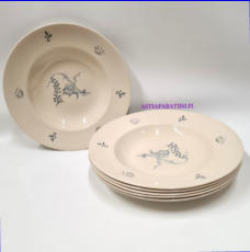 ARABIA,M�kki syv� ruokalautanen,Design: Rainer Baer. Valmistettu1930-luvulta, leveys n. 23,7cm,6 kpl, 32�/kpl ( Tuote nro 364R )