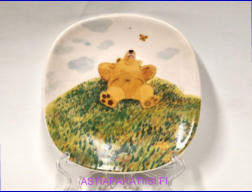 ARABIA,  Uppo-Nalle sein�lautanen, Design: Hannu Taina,Mitat Korkeus n. 12 cm, leveys n. 12 cm,1kpl.35�/kpl,( Tuote nro 255AM )