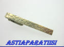Hopeinen solmioneula, Kupittaan kulta Oy 1966, Made in Finland, mitat n. 4,5cm x 0,5cm, 65�
