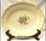 ARABIA,  Sylvi ovaali Tarjoiluvati,Design: Kaarina Aho,1949-1964-luku,Mitat: 36 cm x 30 cm,1 kpl,70�/kpl