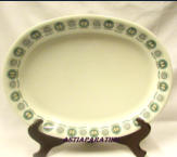 ARABIA, Olivia ovaali Tarjoiluvati, Design:Raija Uosikkinen,1964-1971-luku,Mitat: 40cm x 30 cm,1 kpl,120�/kpl