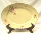 ARABIA,  Maire  ovaali Tarjoiluvati,Design:Svea Granlund,1940-luku,Mitat: 37cm x 26 cm,1 kpl,70�/kpl