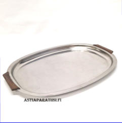 Vintage tanskalainen moderni MCH ruostumattomasta ter�ksest� valmistettu tarjoiluastia, Tanska, halkaisija,n. 45,5 cm, X. n.9,5 cm , 1kpl, 45�/kpl,( Tuote nro 140TA)