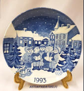 Paul Hoff Gustavsberg Christmas plate. Swedish vintage,Collectible Christmas plate 1993,halkaisija n.21,5 cm,1kpl, 40�/kpl