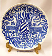 Paul Hoff Gustavsberg Christmas plate. Swedish vintage,Collectible Christmas plate 1975,halkaisija n.21,5 cm,1kpl, 40�/kpl